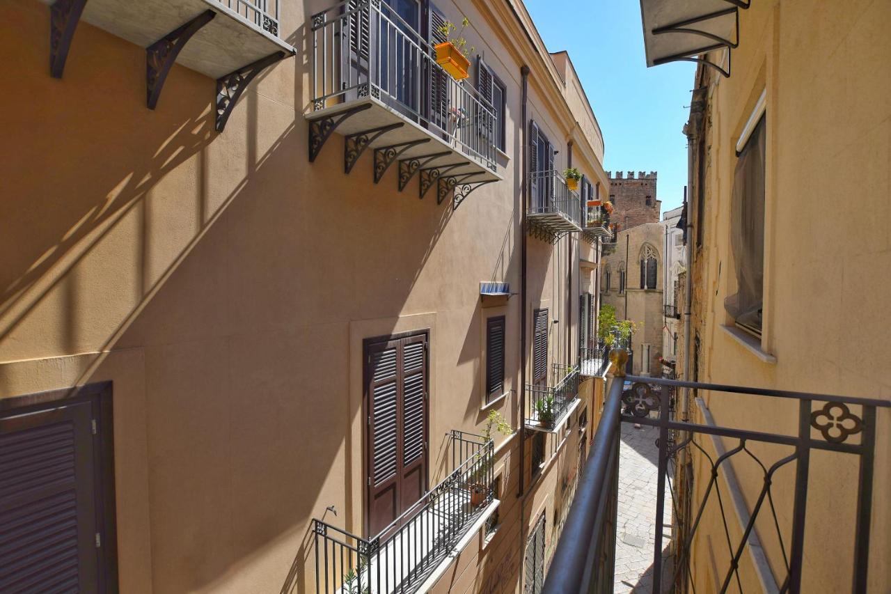 San Basilio'S Home Historical Center Palermo Zewnętrze zdjęcie